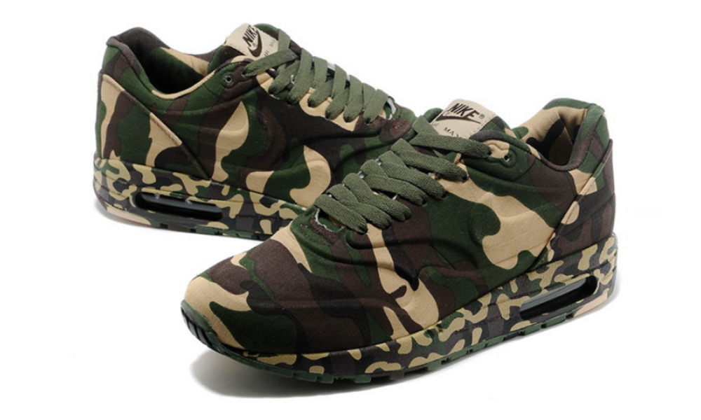 Nike shox camo clearance
